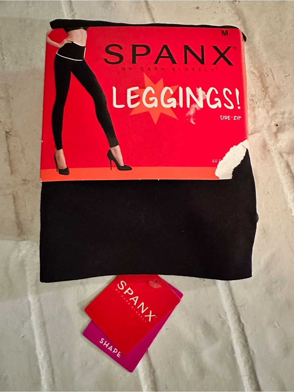 SPANX Women’s Black Solid Leggings Stretch Size M Ankle side zip Sarah Blakely